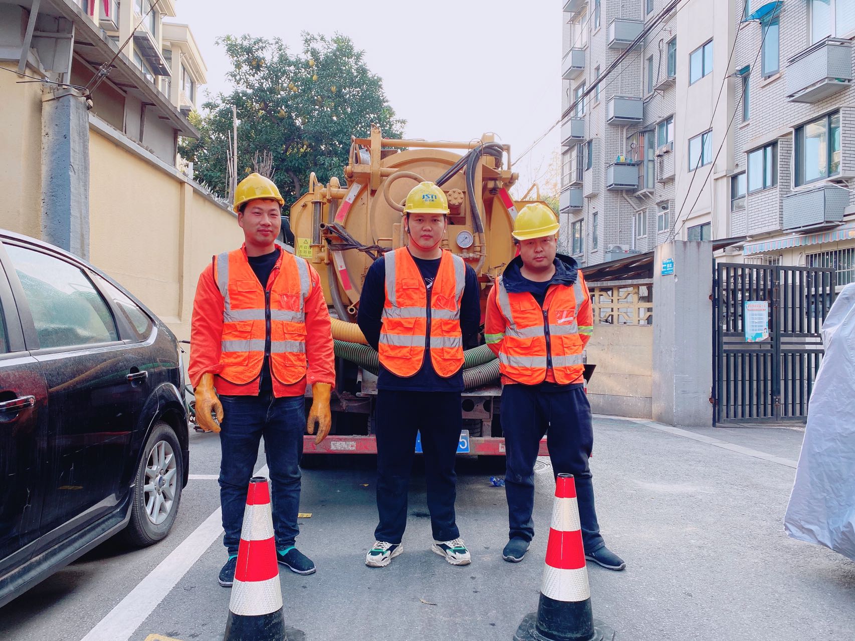 外沙村南京某小区管道清淤检测施工